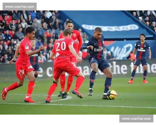 聚焦世界足坛风云热点解析与赛事战术深度报道平台权威发布新视角 聚焦世界足坛风云热点解析与赛事战术深度报道平台权威发布新视角